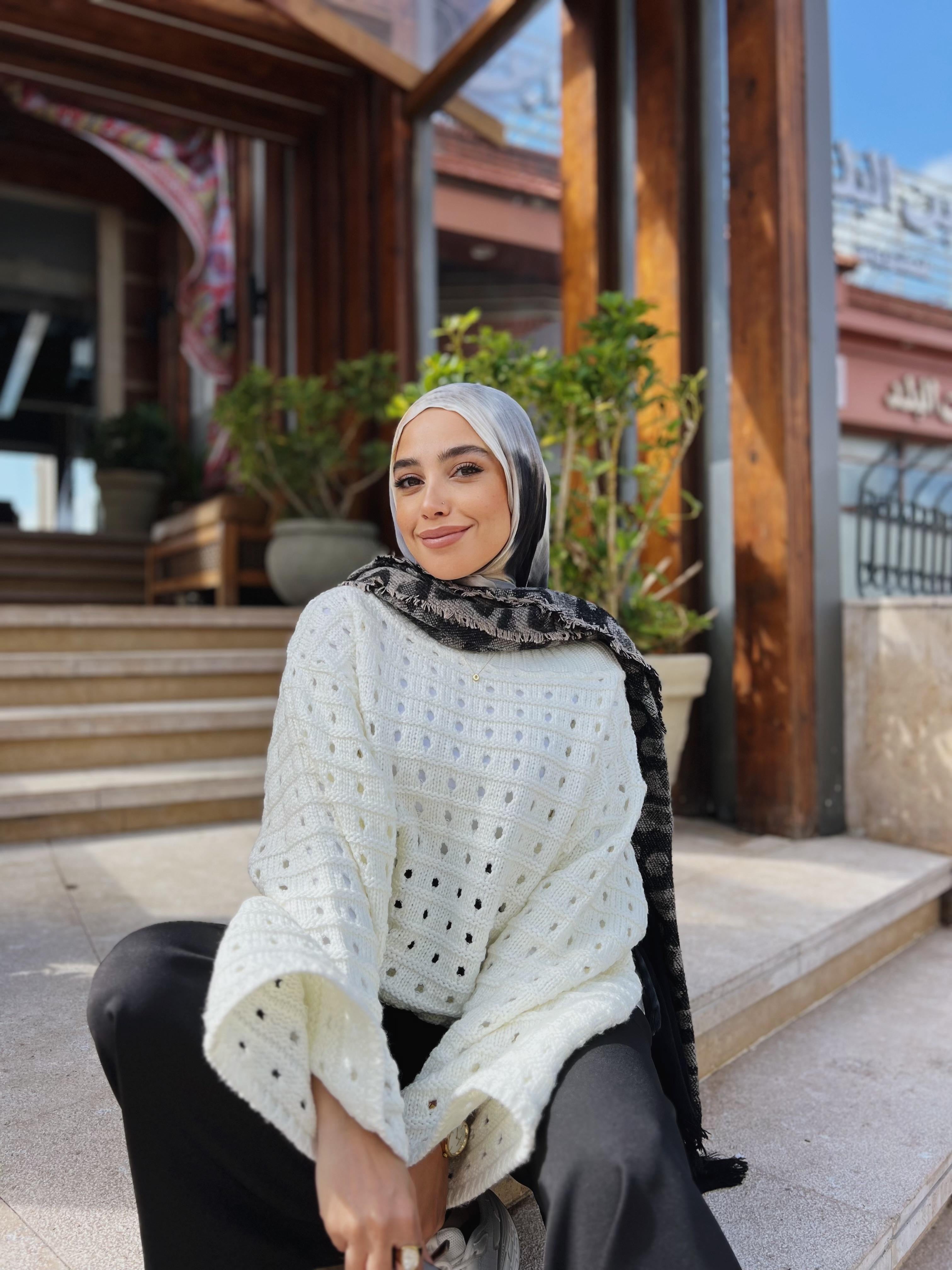 طقم بمقاس واسع