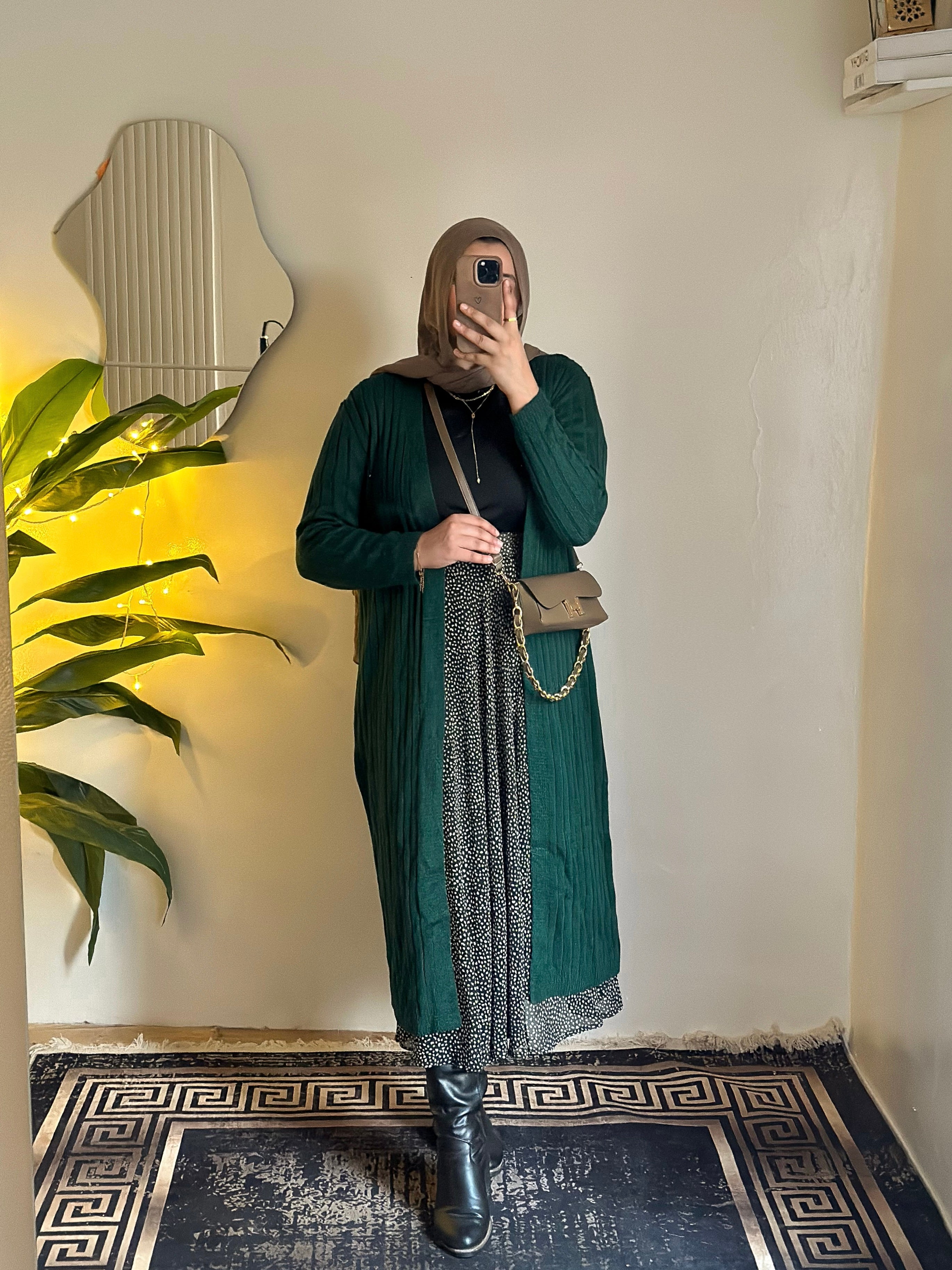 Velora Cardigan